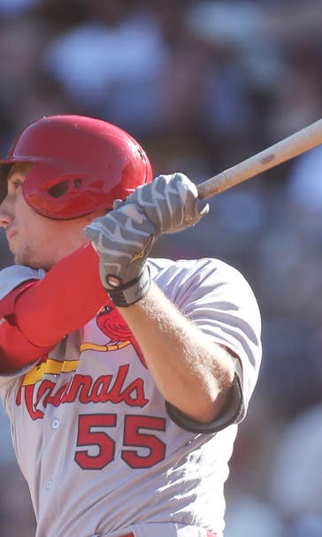 Cardinals continue offensive surge, defeat Pirates 8-3